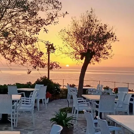 Casa Boeri - Vista Mare Con Piscina E Giardino Abba Urci * Tertenìa